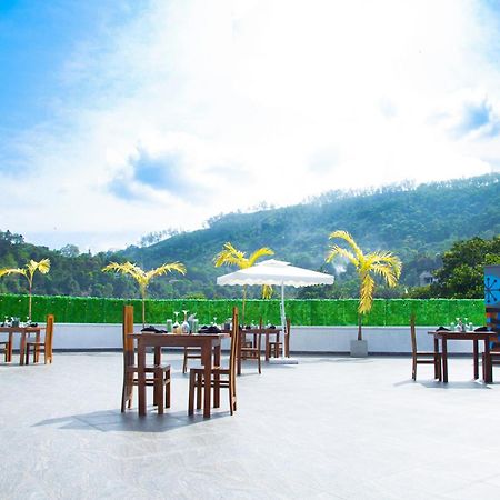 Crown Regency- Badulla Hotel Luaran gambar