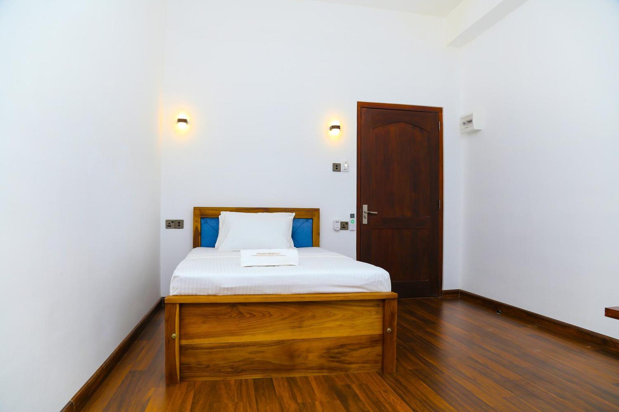 Crown Regency- Badulla Hotel Luaran gambar
