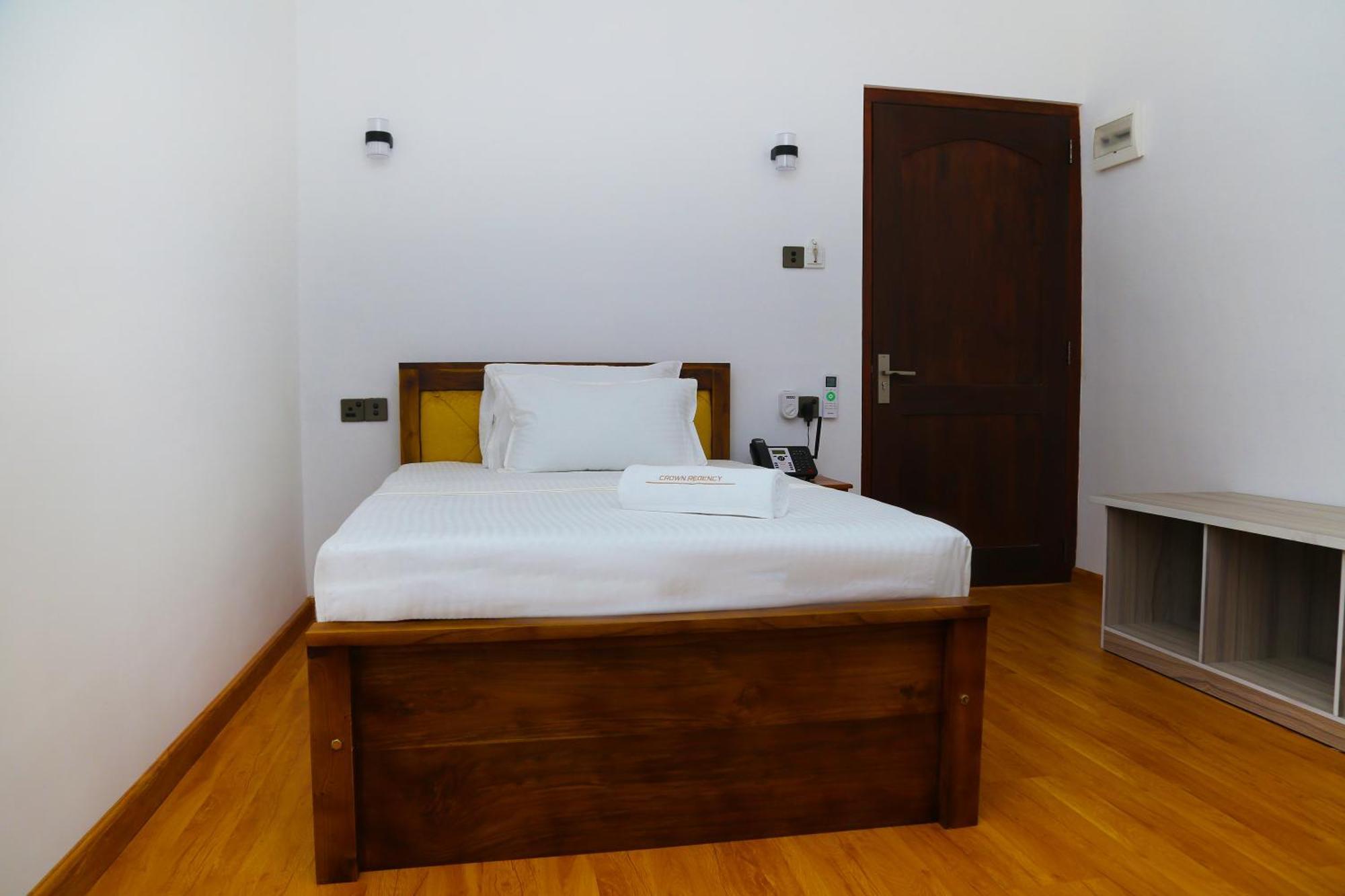Crown Regency- Badulla Hotel Luaran gambar