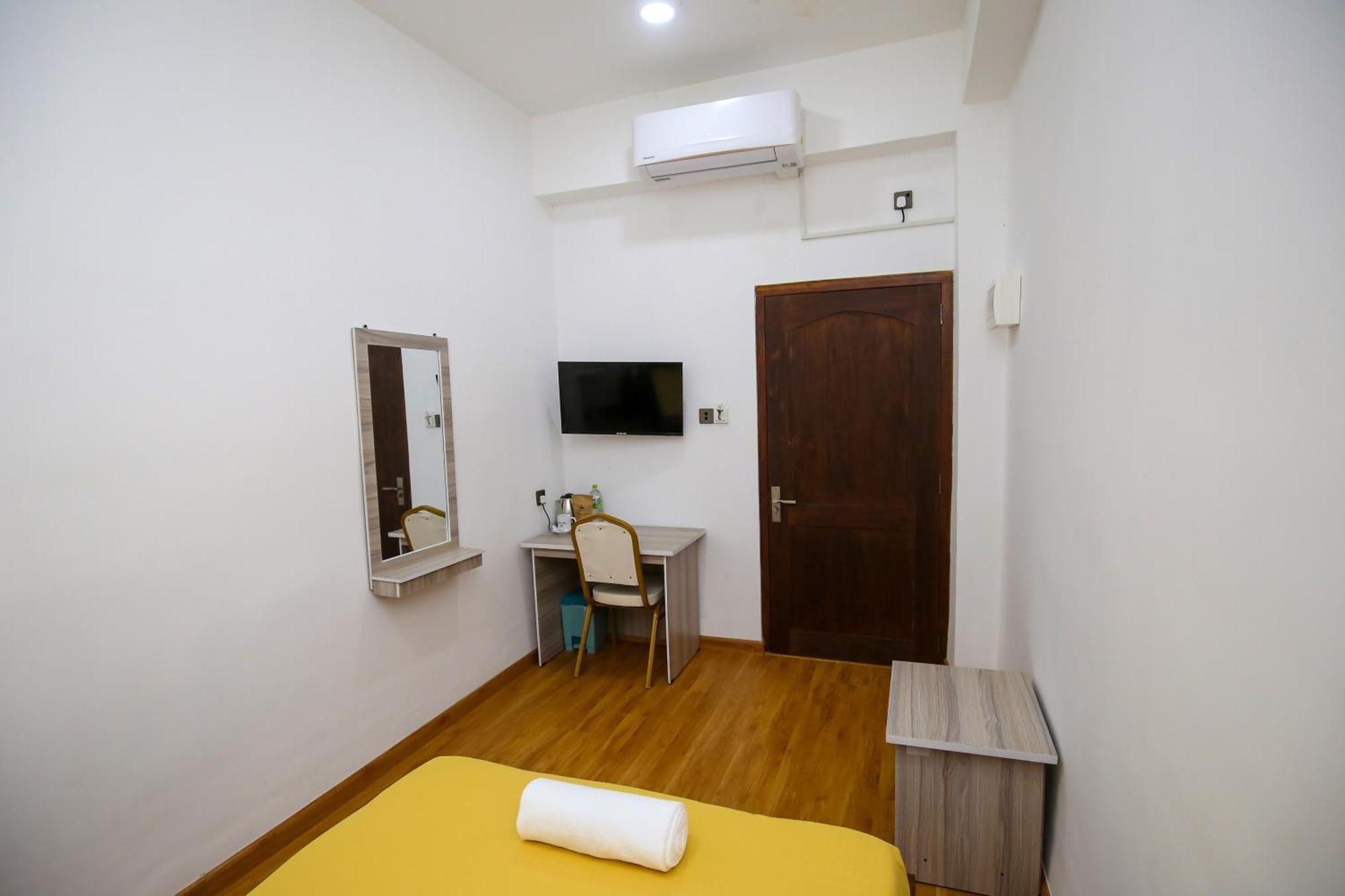 Crown Regency- Badulla Hotel Luaran gambar