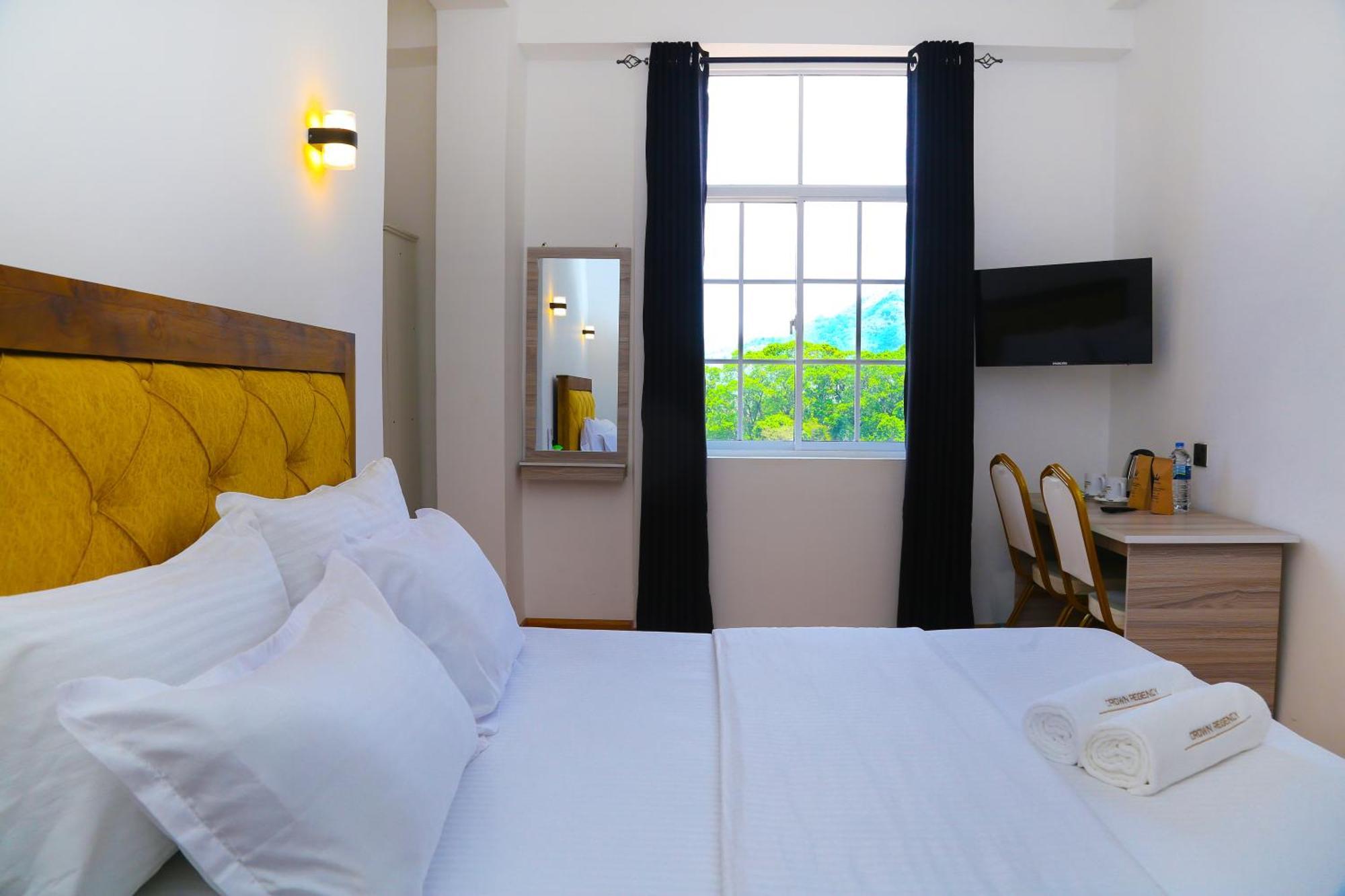 Crown Regency- Badulla Hotel Luaran gambar